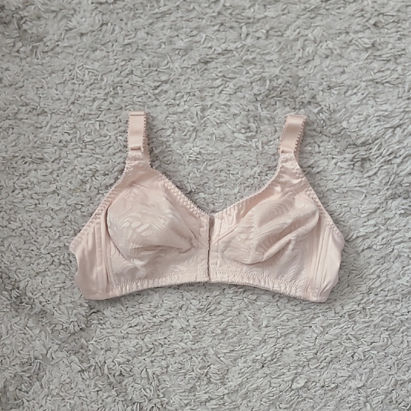 Bali Other - 38B Bali Beige Women's Bra